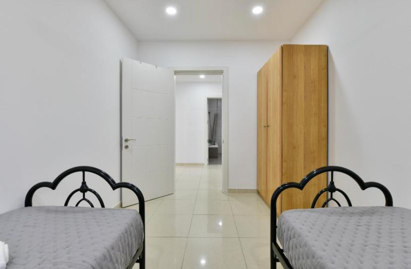 Sea View Apartment Birżebbuġa Екстериор снимка